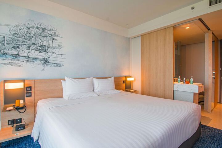 Hotel Interior 45 of 112