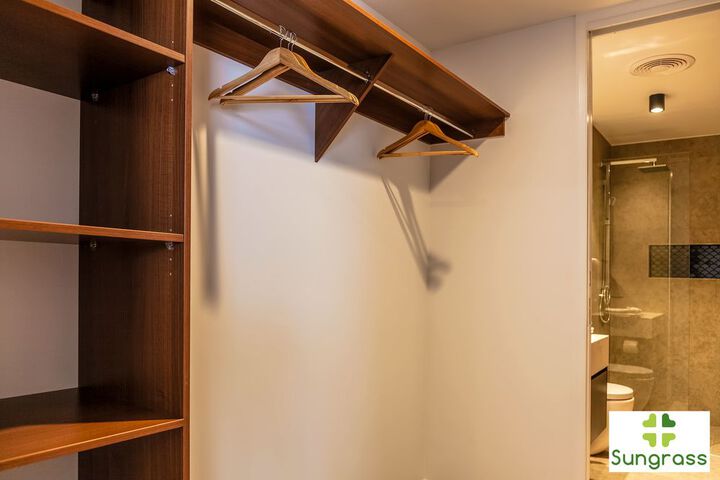 Room 28 of 55