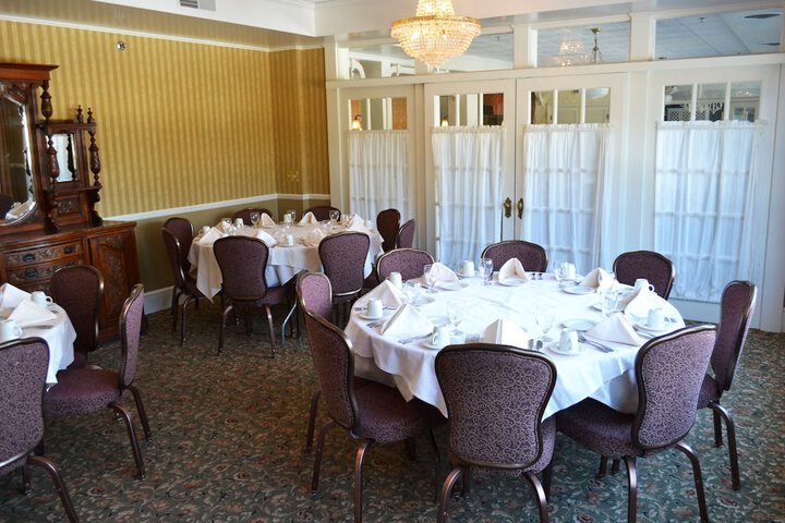 Ballroom/Hall 41 of 53