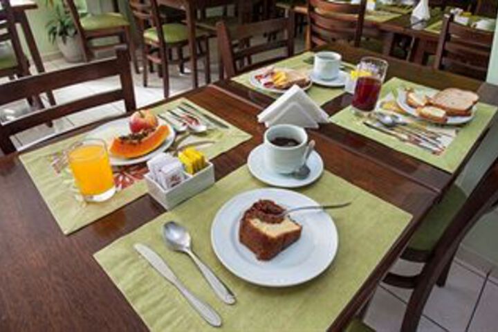 Dining Photos