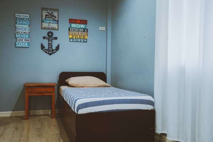 Room 8 of 41