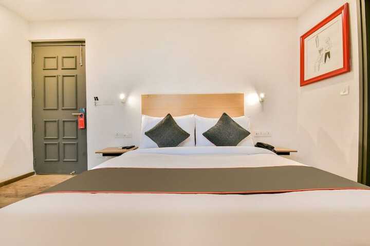 Room 3 of 15