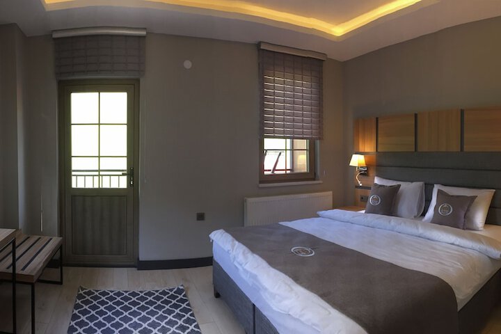 Room 15 of 72