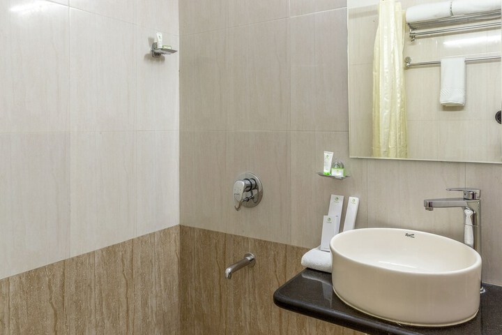 Room 19 of 27