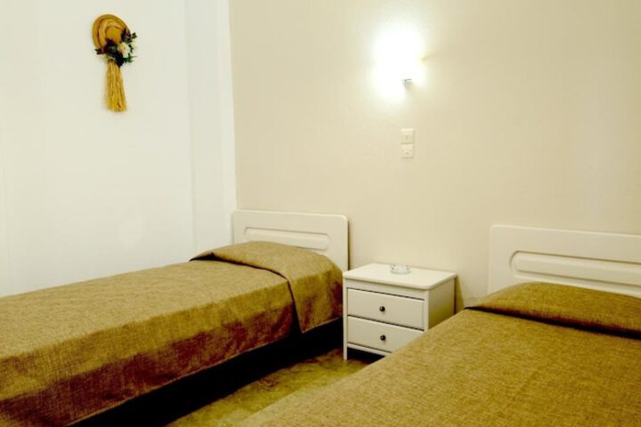 Room 25 of 54
