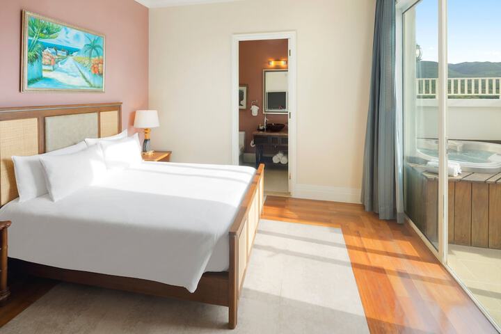 Room 40 of 224