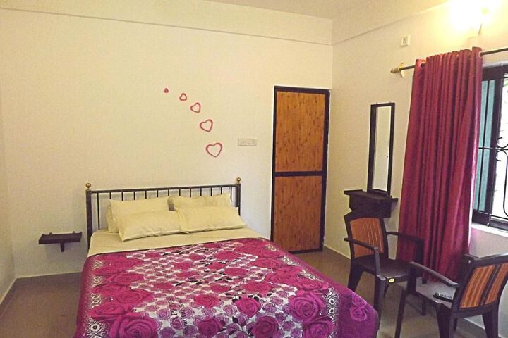 Room 2 of 31