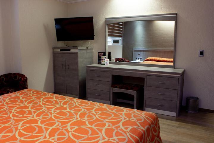 Room 21 of 46