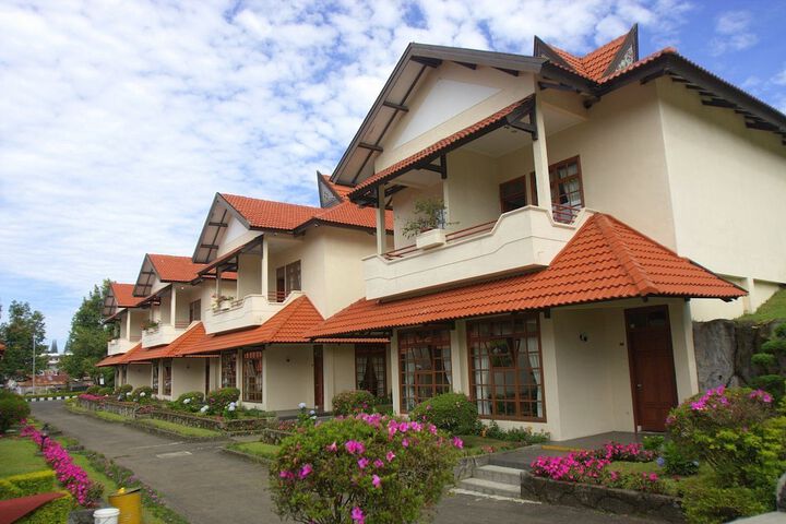Hotel 27 of 29