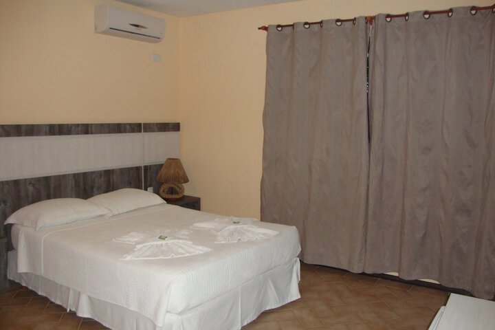 Room 10 of 138