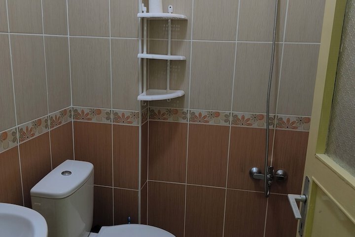 Room 41 of 63