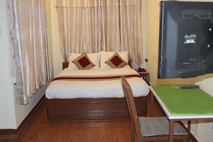 Room 26 of 50