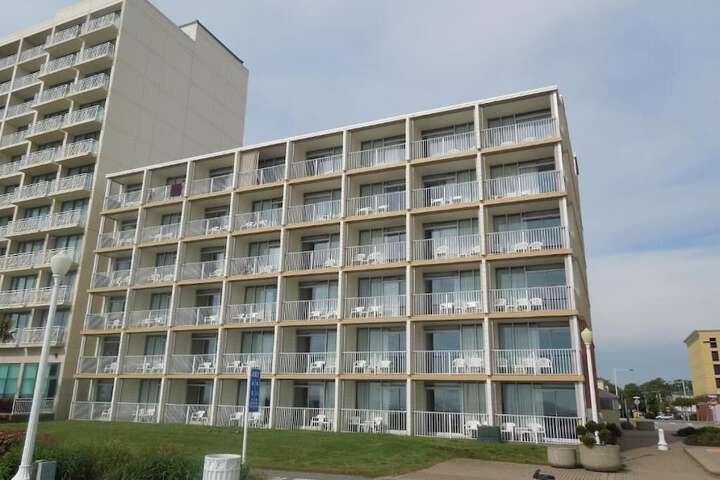 Hotel 16 of 17