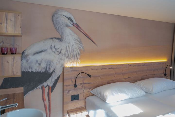 Room 34 of 125