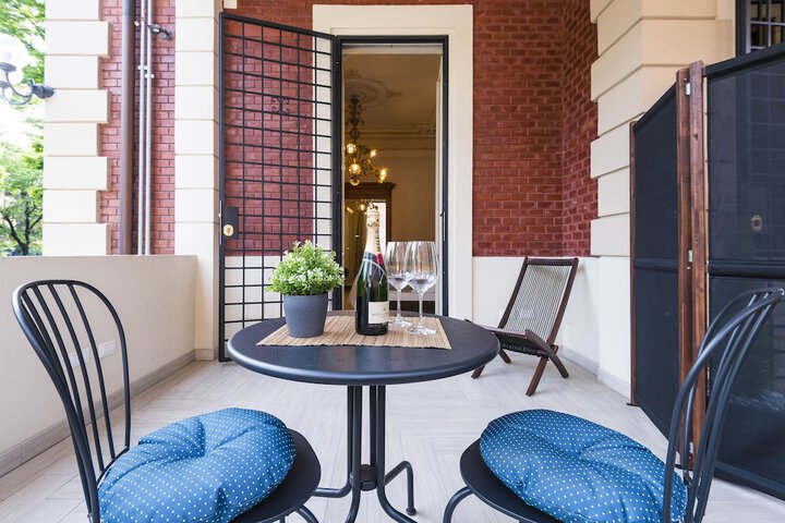 Terrace/Patio 25 of 48