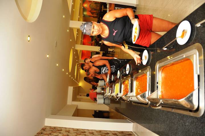 Dining 50 of 61