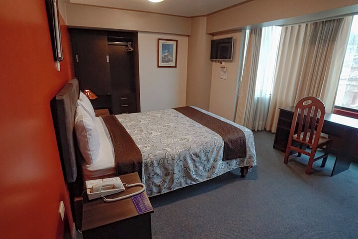 Room 14 of 26