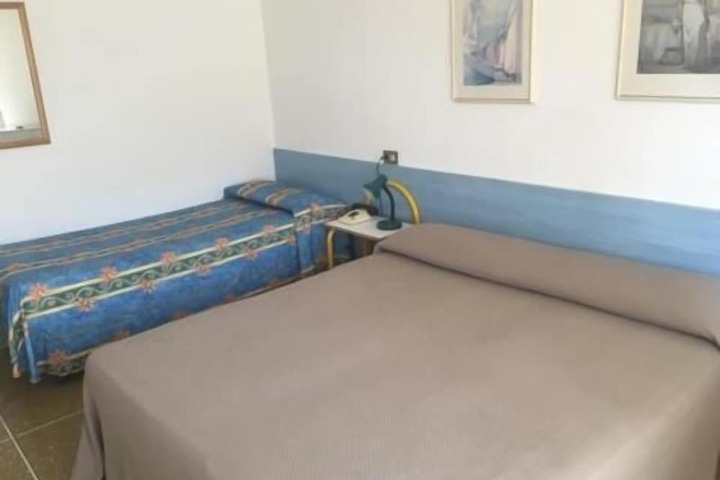 Room 13 of 41