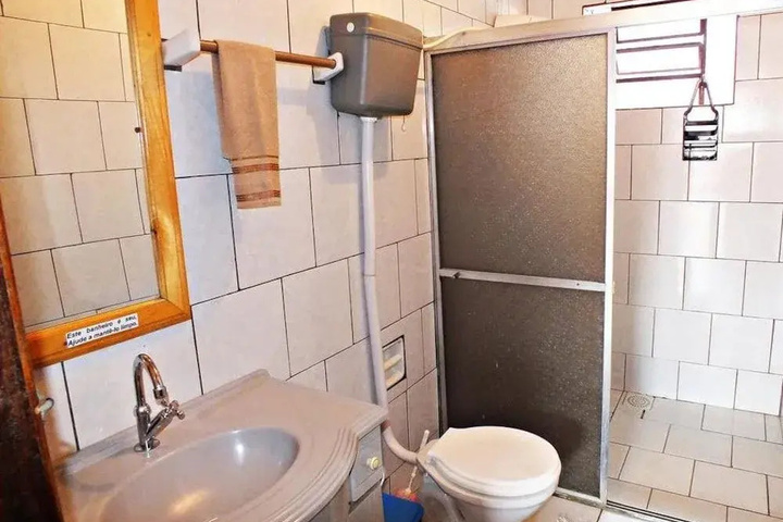 Room 7 of 7