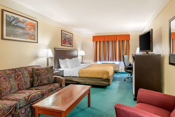 Room 55 of 107