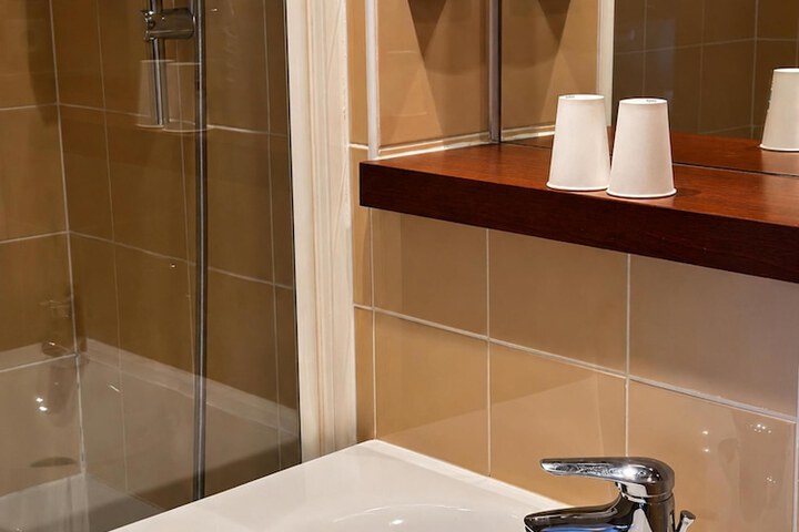 Bath Interior