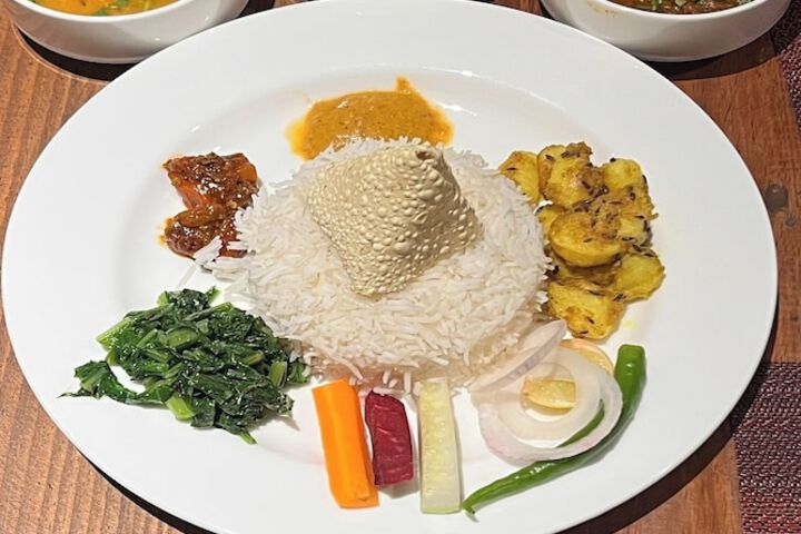 Dining 74 of 132