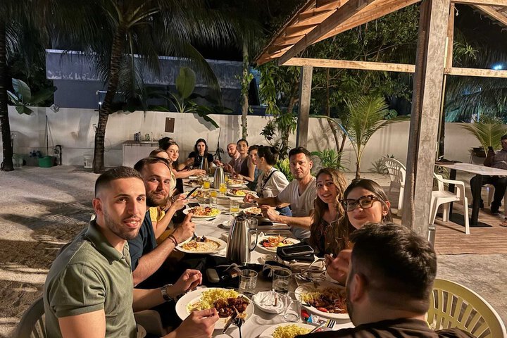 Dining 17 of 31