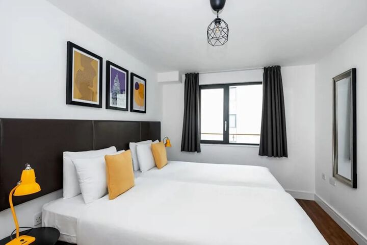 Room 12 of 62