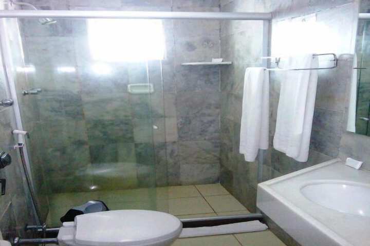 Room 34 of 52