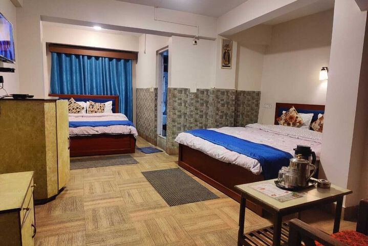 Room 15 of 29