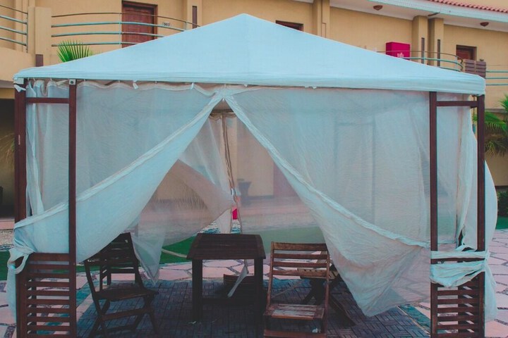 Hotel Exterior 22 of 23