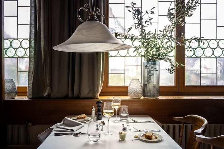 Dining 135 of 189