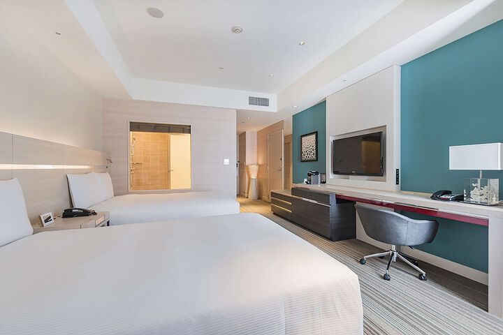 Room 15 of 169