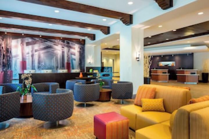 Hotel Interior 4 of 204