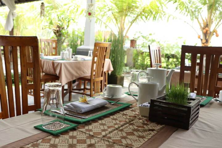 Breakfast/Coffee Service 138 of 174