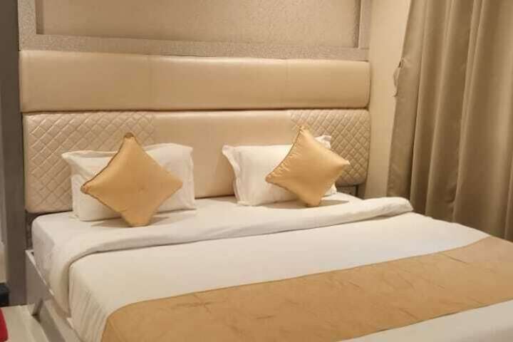Room 22 of 125