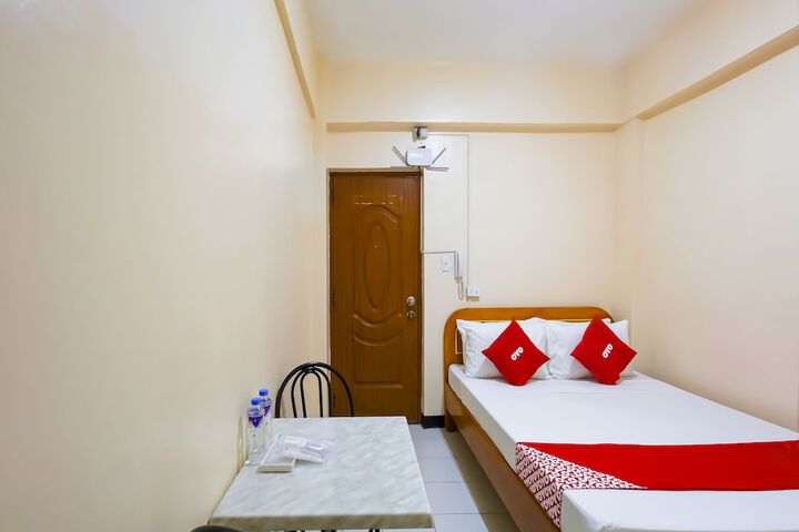 Room 18 of 34