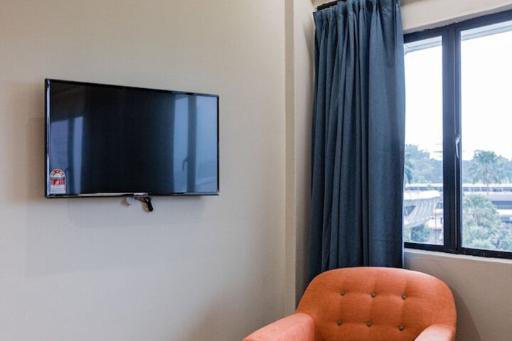 Room 50 of 105