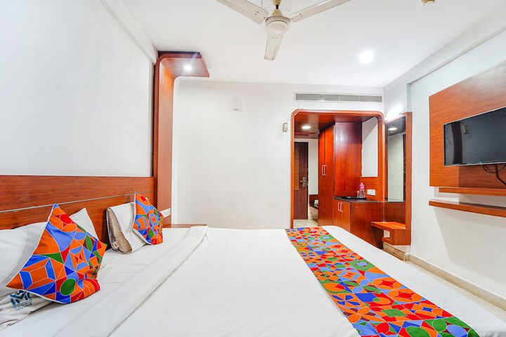 Room 20 of 37