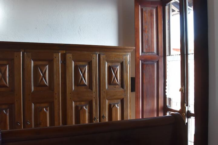 Room 10 of 39