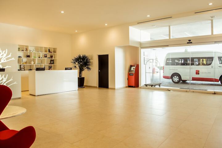Guest Lobby