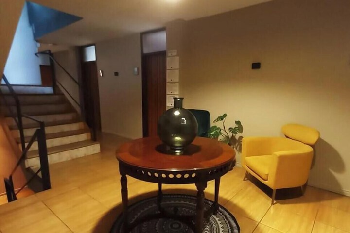 Room 8 of 14