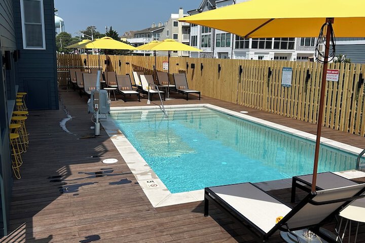 Pool 38 of 74