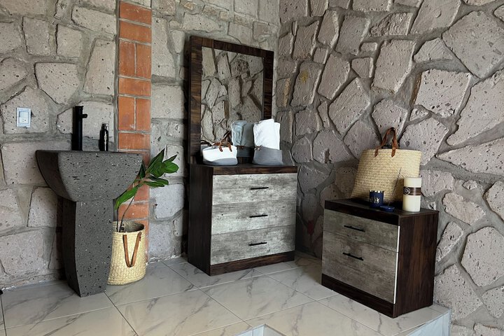Room 15 of 69