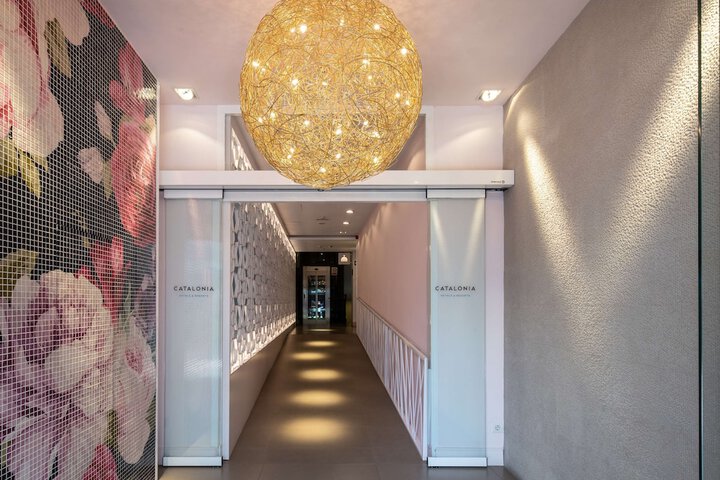 Hotel 60 of 62