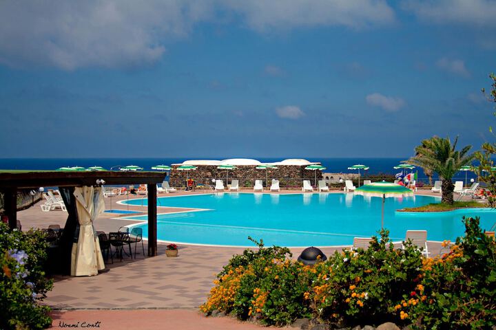 Pool Hotel