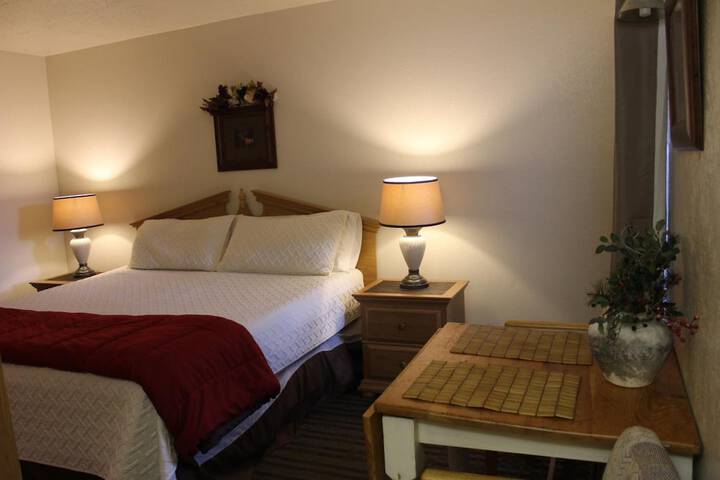 Room 7 of 48