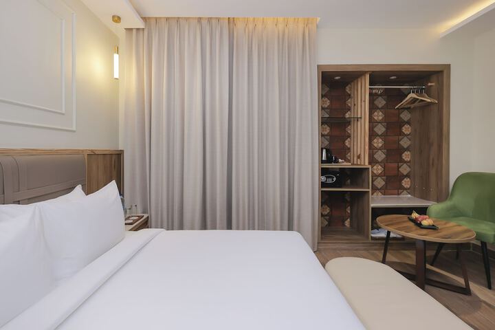 Room 14 of 109