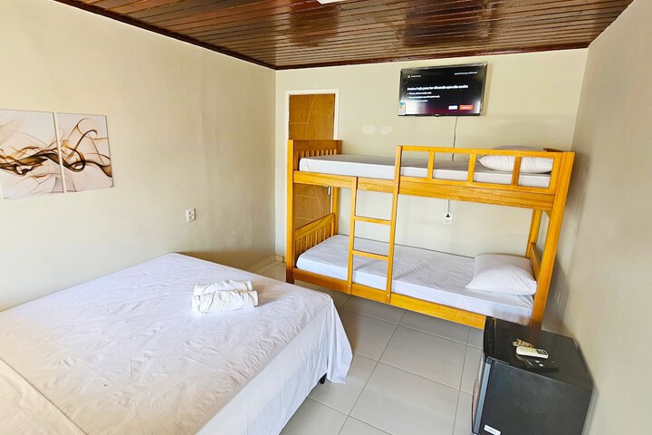 Room 3 of 11