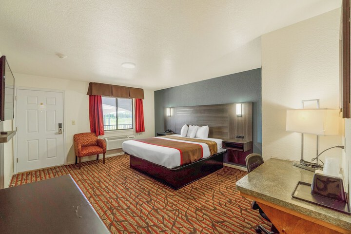 High Five Inn Killeen-Forthood in Killeen, TX